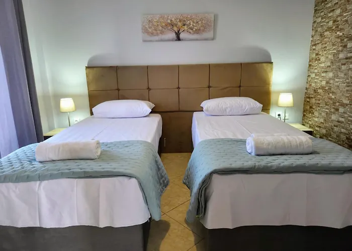 Apartament Paradise Flogita